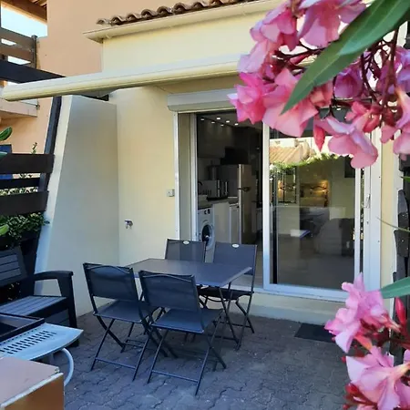 De La Roquille * אגדה