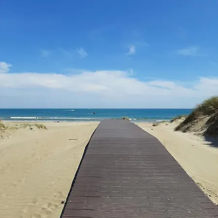 De La Roquille דירה *